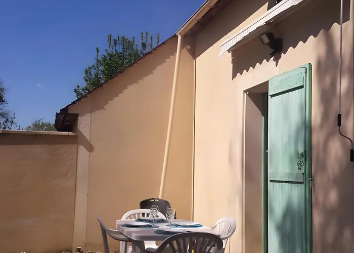 Maisonnette Proche Sarlat-la-caneda Σπίτι διακοπών *